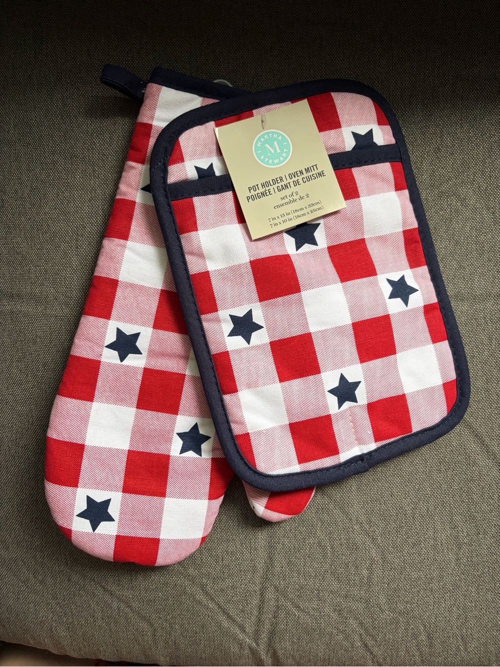 Martha Stewart Oven Mitt/Pot Holder set